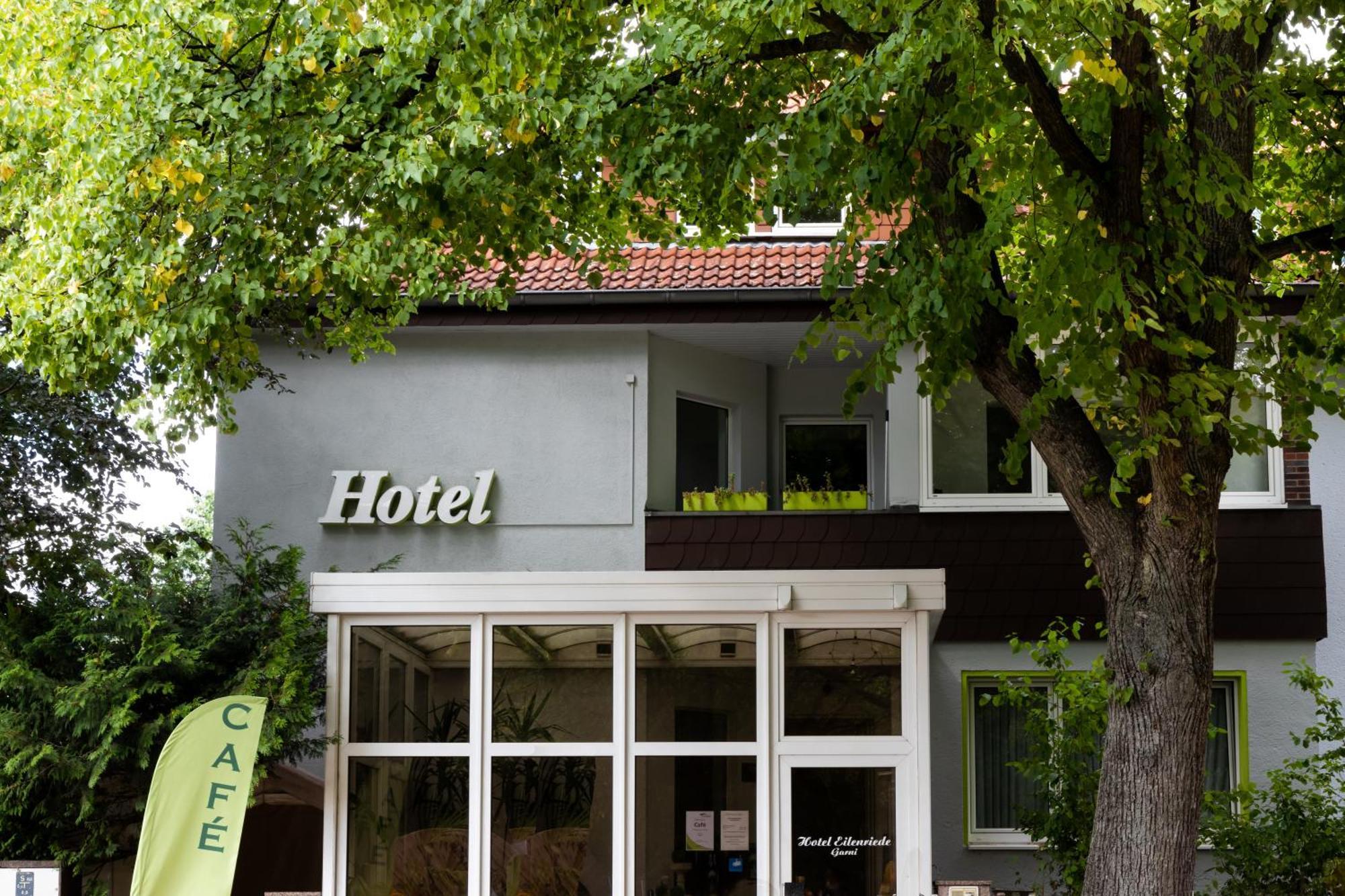 Hotel Eilenriede Хановер Екстериор снимка