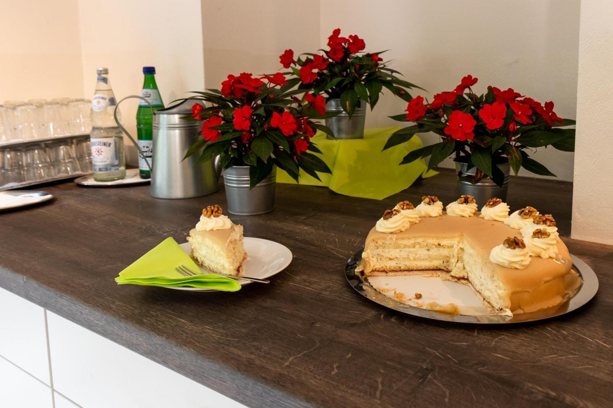 Hotel Eilenriede Хановер Екстериор снимка